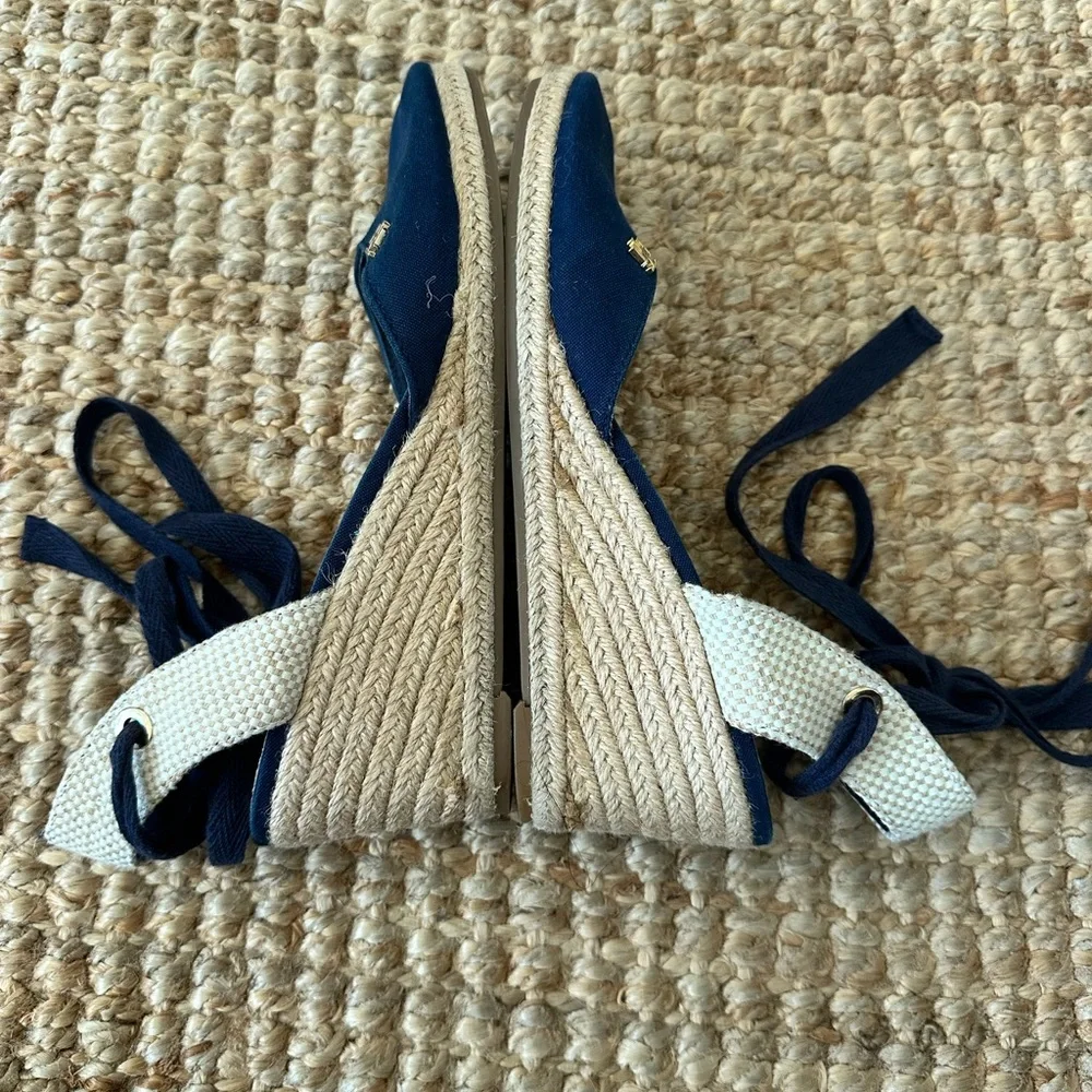 Tommy Hilfiger Navy Espadrille tie up Wedge Sandals size 8.5